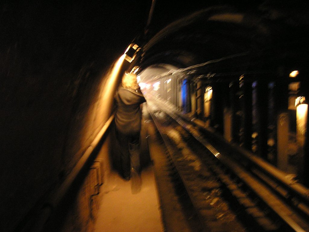 Subway Tunnel explorer